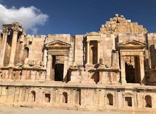 jordan/southern-jordan-valley/landmark/umayyad-residences