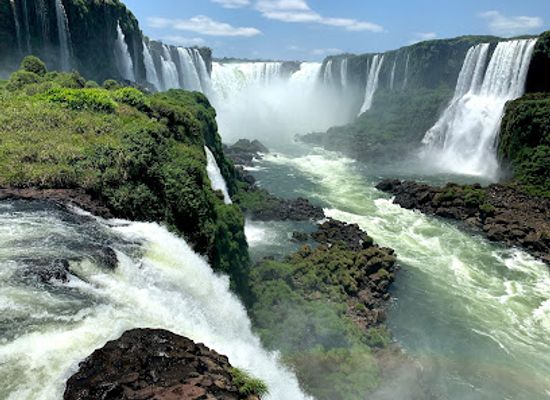 brazil/south-region/landmark/caminho-das-cataratas-brasil