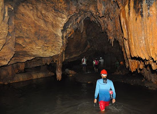 philippines/mimaropa/landmark/bagumbungan-cave