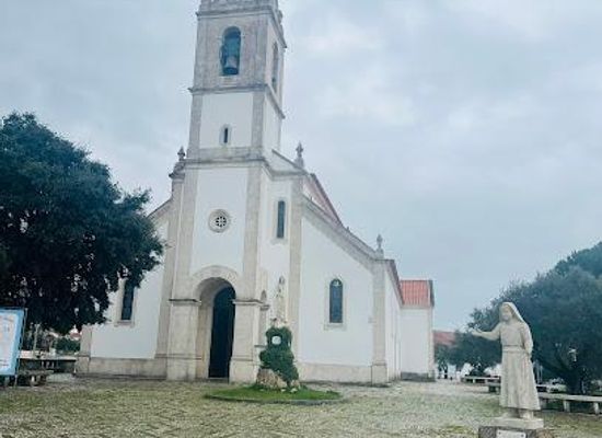 portugal/ribatejo/landmark/fatima-cemetery