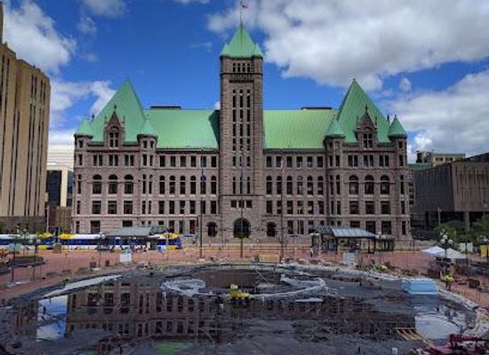 minnesota/twin-cities-metropolitan-area/landmark/municipal-building
