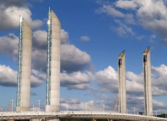 france/bordeaux/landmark/pont-jacques-chaban-delmas