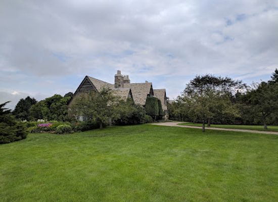 connecticut/the-gold-coast/landmark/topsmead-state-forest