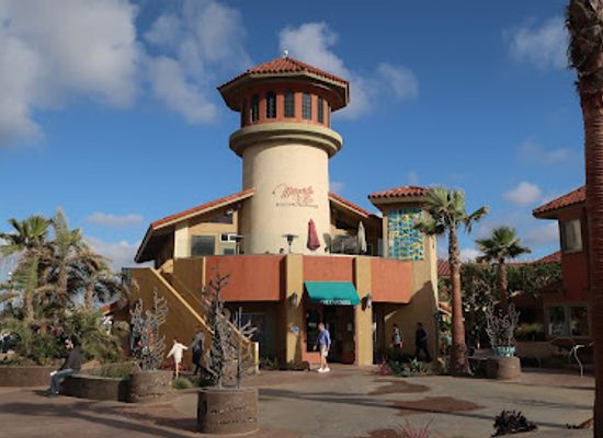 california/ventura-county/landmark/ventura-harbor-village