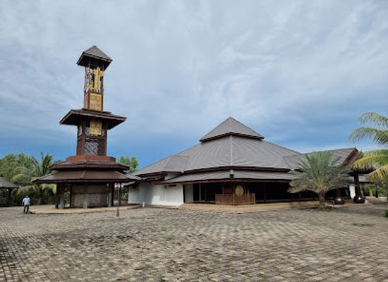 malaysia/kelantan/landmark/masjid-ar-rahman-mukim-pulau-gajah