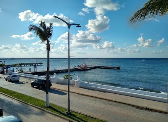 mexico/cozumel/playa-del-carmen/landmark/dr-adolfo-rosado-salas-monument