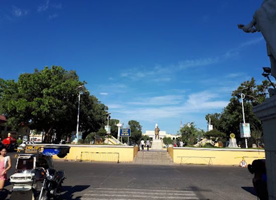 philippines/vigan/landmark/plaza-salcedo