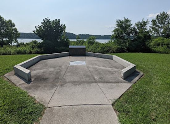 tennessee/knoxville-metropolitan-area/landmark/tanasi-memorial