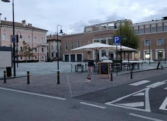 italy/romagna/landmark/piazza-john-fitzgerald-kennedy