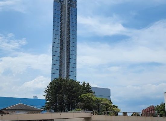 japan/fukuoka/landmark/momochi-seaside-park