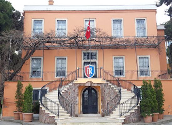turkiye/izmir/landmark/latife-hanim-mansion-and-memorial-house