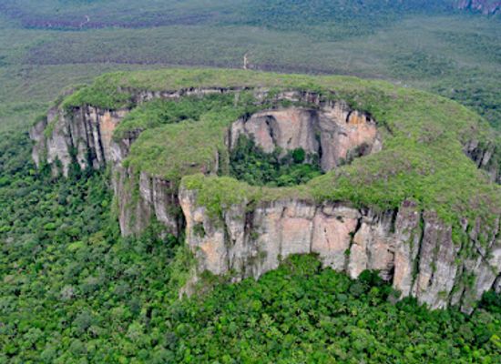colombia/guaviare-department/landmark/parque-nacional-natural-serrania-de-chiribiquete