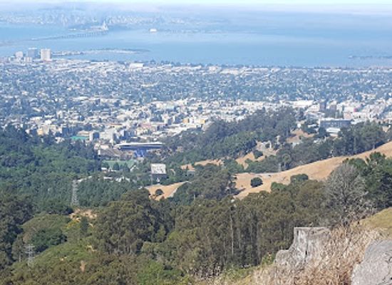 california/berkeley/landmark/grizzly-peak