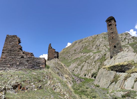 georgia/khevsureti/landmark/girevi-fortress