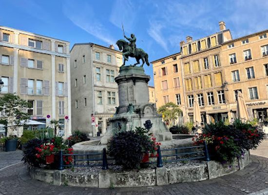 france/nancy/rives-de-meurthe/landmark/monument-a-rene-ii-de-lorraine