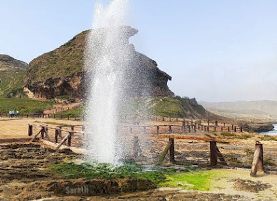 oman/dhofar-governorate/landmark/marneef-cave-and-blow-holes