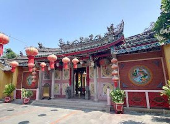vietnam/north-central-coast/landmark/teochew-assembly-hall