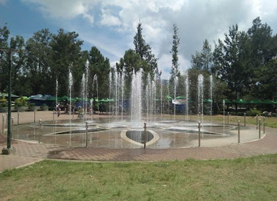 philippines/baguio/burnham-park/landmark/burnham-dancing-fountain