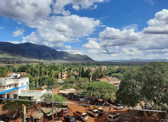 kenya/tsavo-region/landmark/voi-town-lodge