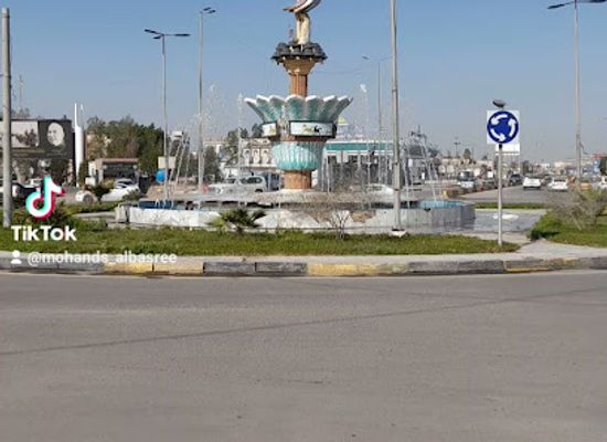 iraq/basra/landmark/dinar-square