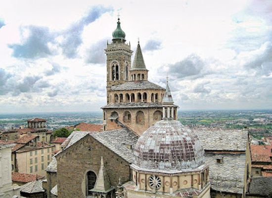 italy/bergamo/citta-alta/landmark/basilica-di-santa-maria-maggiore