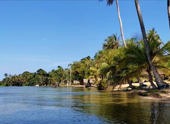 cote-d-ivoire/lagunes/landmark/jacqueville-beach