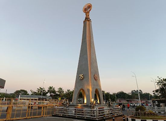 india/chennai/landmark/perarignar-anna-memorial