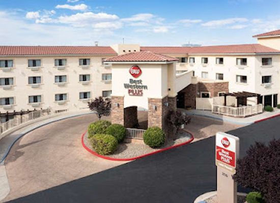 arizona/lake-powell/landmark/best-western-plus-at-lake-powell