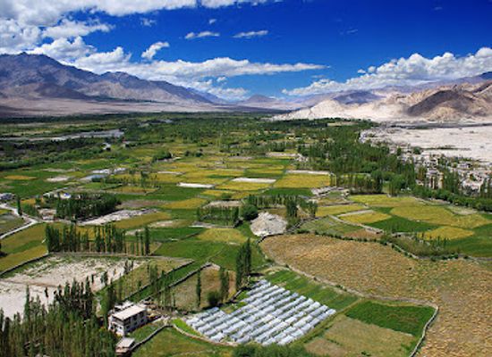 india/leh/landmark/visit-ladakh