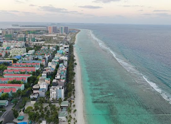 maldives/hulhumale-island/landmark/eastern-beach