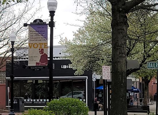 new-hampshire/keene/landmark/local-burger