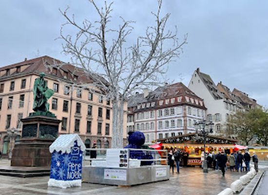 france/strasbourg/european-quarter/landmark/statue-de-johannes-gutenberg
