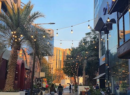 bahrain/manama/landmark/i-love-manama-sign