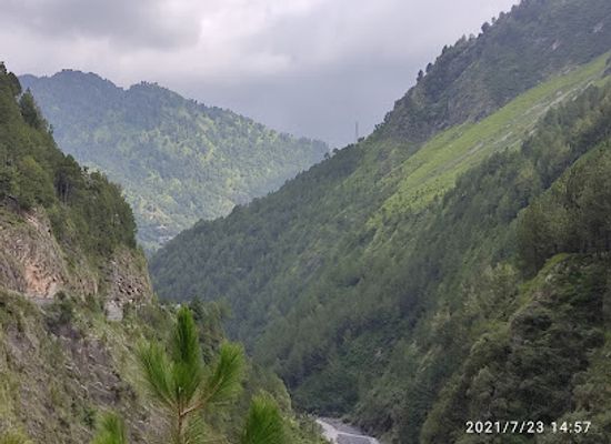 pakistan/azad-jammu-and-kashmir/landmark/harnoi-waterfall