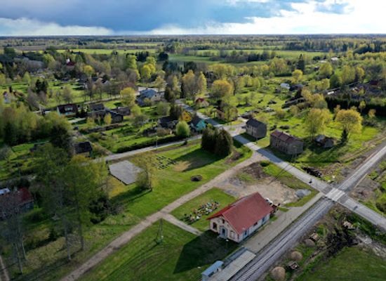 estonia/jarva-county/landmark/karu-muuseum