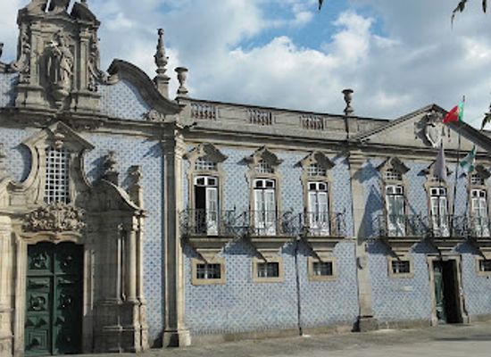portugal/guimaraes/landmark/church-of-saint-francis