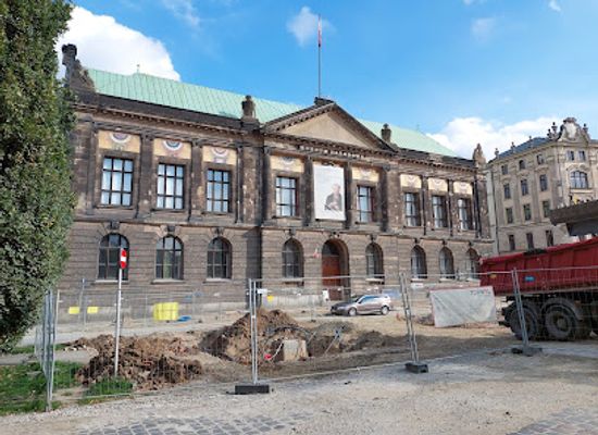 poland/poznan/landmark/muzeum-narodowe-w-poznaniu