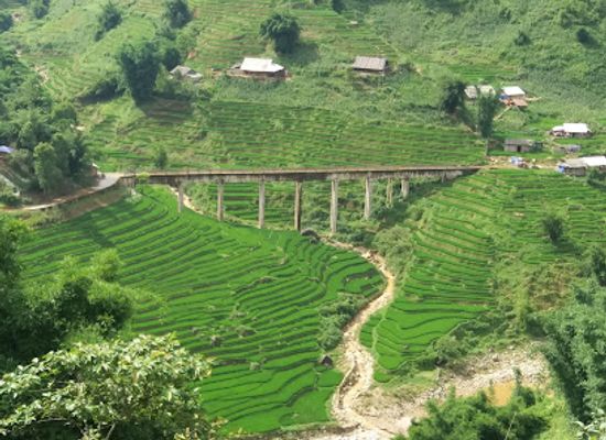 vietnam/sapa/landmark/sapa-original-trek-sapa-tours-fansipan-trekking-sapa-travel-agency