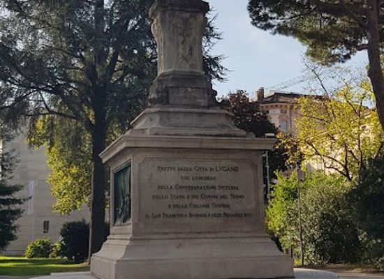 switzerland/lugano/landmark/monumento-ai-liberi-e-svizzeri