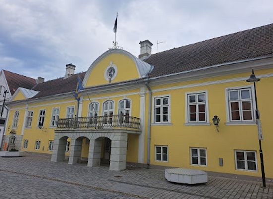 estonia/kuressaare/landmark/kuressaare-ruutelkonna-hoone
