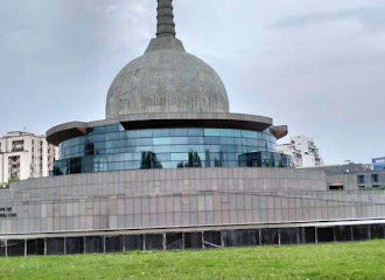 india/patna/buddha-smriti-park/landmark/buddha-park-near-station