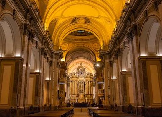 argentina/buenos-aires/landmark/buenos-aires-metropolitan-cathedral