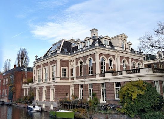 netherlands/amsterdam/landmark/verzetsmuseum-amsterdam-museum-of-wwii-resistance