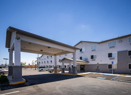california/hayward/landmark/surestay-plus-hotel-by-best-western-hayward