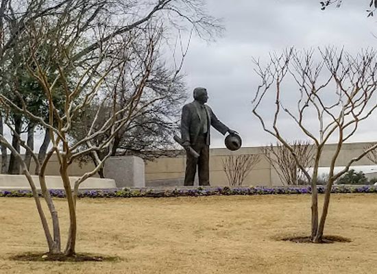 texas/irving/landmark/founder-s-park