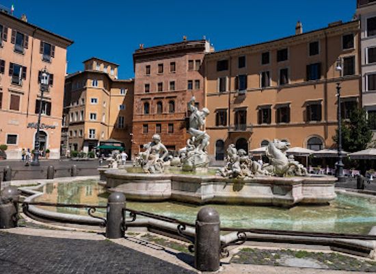 italy/rome/pantheon/landmark/neptune-fountain