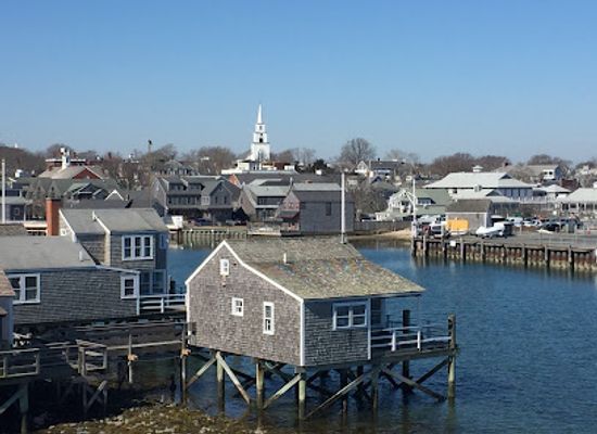 massachusetts/nantucket/landmark/waterfront-nantucket-harbor