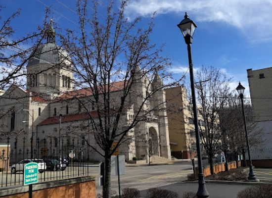 west-virginia/wheeling/landmark/cathedral-of-st-joseph