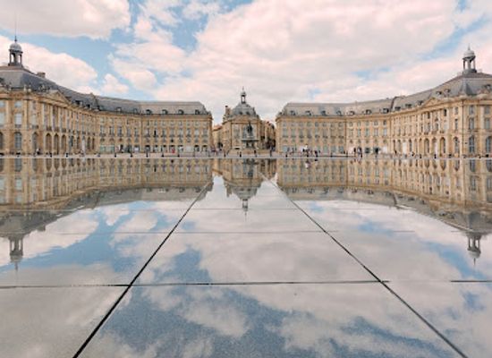 france/bordeaux/landmark/bordeaux-walks