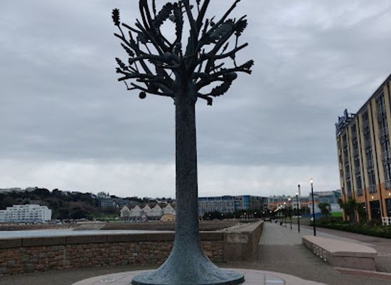 jersey/saint-ouen/landmark/les-jardins-de-la-mer